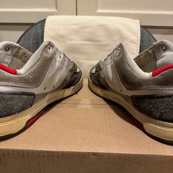 Old Trashed DC Shoes Red/Battleship Grey - Picture 9 of 11